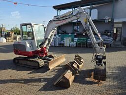 Takeuchi TB 235