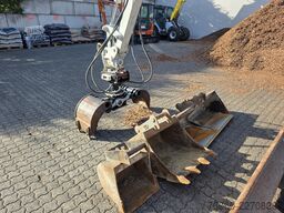 Takeuchi TB 235