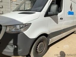 MERCEDES-BENZ Sprinter 319 CDI V6 RWD L3 / L4/MAXI/MBUX/PDC