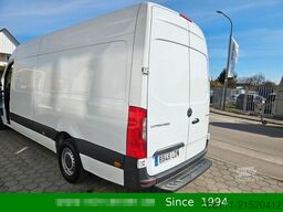 MERCEDES-BENZ Sprinter 319 CDI V6 RWD L3 / L4/MAXI/MBUX/PDC