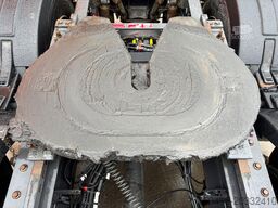 Renault T 460 6x2/4 STEERED PUSHER AXLE