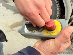 MERCEDES-BENZ Axor/1829/Euro5/Faun-VIAJET-7R/L/Kehrmaschine/