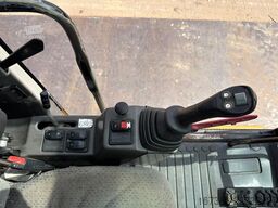 Caterpillar M316F Mobile excavator