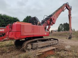 Liebherr R 954 B with long demolition boom (28m), standard boom and bucket