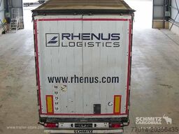 Schmitz Cargobull Curtainsider Mega