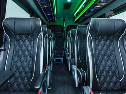 Mercedes-Benz Sprinter 519 CDI Minibus TouristLine