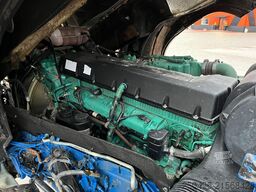 Volvo FH 16 650 8x4*4 FOR SALE AS CHASSIS