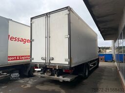 SCANIA P 420 18T FRIGO 4X2