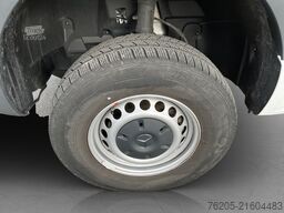 Mercedes-Benz Sprinter 319 CDI 4x4 Doka Pritsche  Klima LED AHK