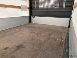 Mercedes-Benz Sprinter 319 CDI 4x4 Doka Pritsche  Klima LED AHK