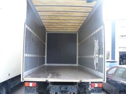 MERCEDES-BENZ Mercedes-Benz Atego 821 Koffer*Liege*6 Sitz*Sthz