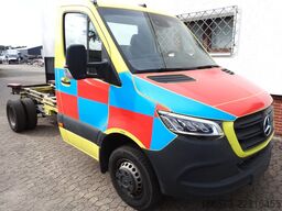 MERCEDES-BENZ Sprinter 516 Automatik Klima zwillingsbereift