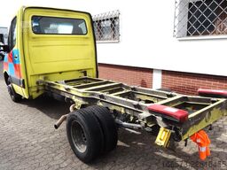 MERCEDES-BENZ Sprinter 516 Automatik Klima zwillingsbereift