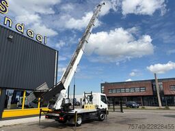 Nissan NT400 + 29 METER LADDER/VERHUIS LIFT + HYDROLIC...
