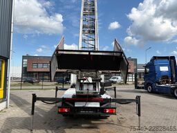 Nissan NT400 + 29 METER LADDER/VERHUIS LIFT + HYDROLIC...
