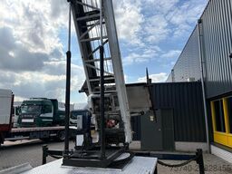 Nissan NT400 + 29 METER LADDER/VERHUIS LIFT + HYDROLIC...