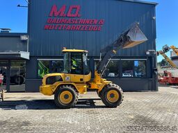 Volvo L 30 G / SW / Klappschaufel / Gabel
