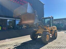 Volvo L 30 G / SW / Klappschaufel / Gabel