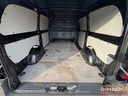 Mercedes-Benz Vito 119 CDI L2H1 - automaat - 2500 kg trekhaak...