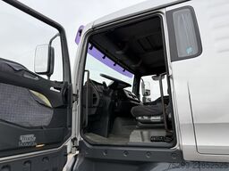 MAN 18.413 4x2 WB LKW AHK