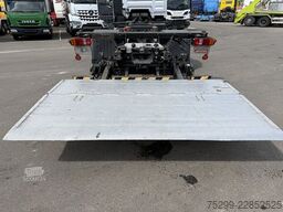 MAN 18.413 4x2 WB LKW AHK