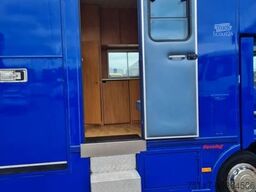 VOLVO FL 6 Pferdetransporter 4-5 Pferde Wohnabteil