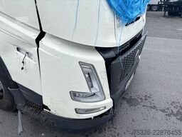 VOLVO FH 500 4x2, Globetrotter XL Aero, UNFALL