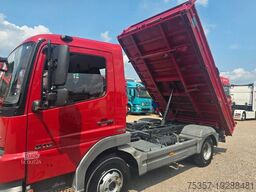 MERCEDES-BENZ 818 Dreiseitenkipper.