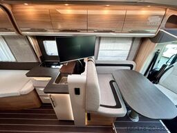 KNAUS Sky TI 700 MEB *Einzelbetten-Automatik-Heckbad*