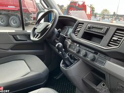 Volkswagen Crafter 35 2.0 TDI met Nieuwe Oprijcarrosserie