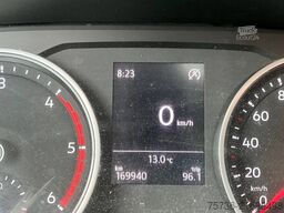 Volkswagen Crafter 35 2.0 TDI met Nieuwe Oprijcarrosserie