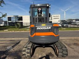 DOOSAN DX 50 Z-7 5.4T - *FULL HYDR - *CENTRAL GREASING...