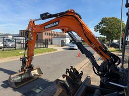 DOOSAN DX 50 Z-7 5.4T - *FULL HYDR - *CENTRAL GREASING...