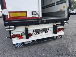 Schmitz Cargobull SKO 24 Doppelstock Carrier Vector HE19