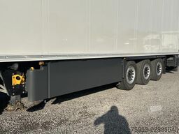 Schmitz Cargobull SKO 24 Doppelstock Liftachse Carrier Vector HE19