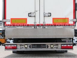 Schuh ASZ 18007 Kühlkoffer 47m³ Durchladesystem