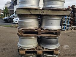 MICHELIN 11.75 X 22.5 DISC RIMS