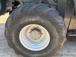 Massey Ferguson IDEAL 9T mit Mac Don FD140