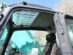 KOBELCO SK210