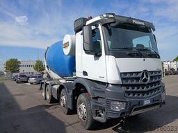 Tractor estándar Mercedes-Benz Arocs 4145 con betoniera Cifa