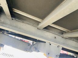 Nutzfahrzeuge 2000 GmbH Nutzfahrzeuge 2000 GmbH Nutzfahrzeuge 2000 GmbH