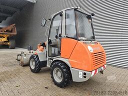 Atlas Weycar 35 Bucket + Forks!
