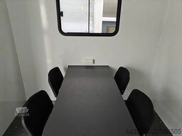 GLOBAL Schaftwagen met spoeltoilet UNIEK