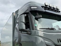 Iveco S-WAY