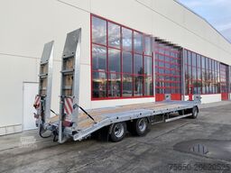 Möslein T 3-8,20 P VB H1 Blatt  3 Achs Tieflader mit gerader Ladefläche 8,10 m, Neufahrzeug