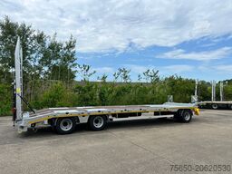 Möslein T 3-9,20 F  3 Achs Tieflader mit gerader Ladefläche 9 m, Neufahrzeug