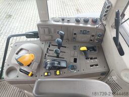 John Deere 6000 M 11.0t 6155M agricultural tractor