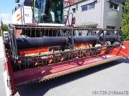 Rostselmash VECTOR 425 RSM-101 grain harvester+Heade