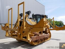 Caterpillar D8T Pipe carrier