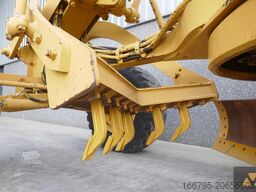 Caterpillar 140H